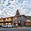 Tamarack Lodge