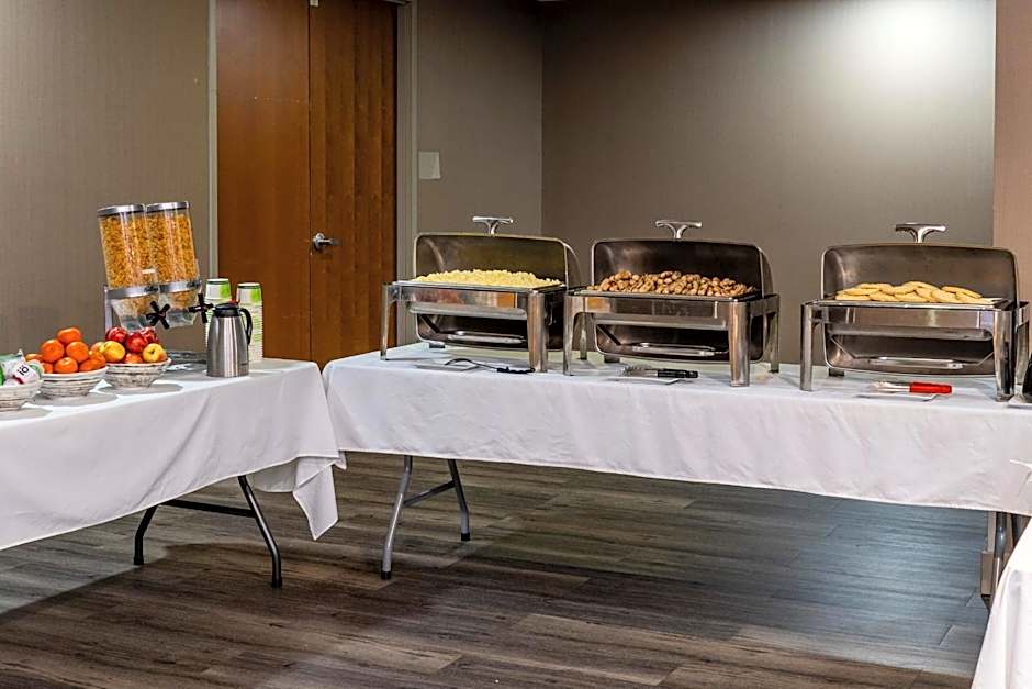 Radisson Hotel Edmonton Airport