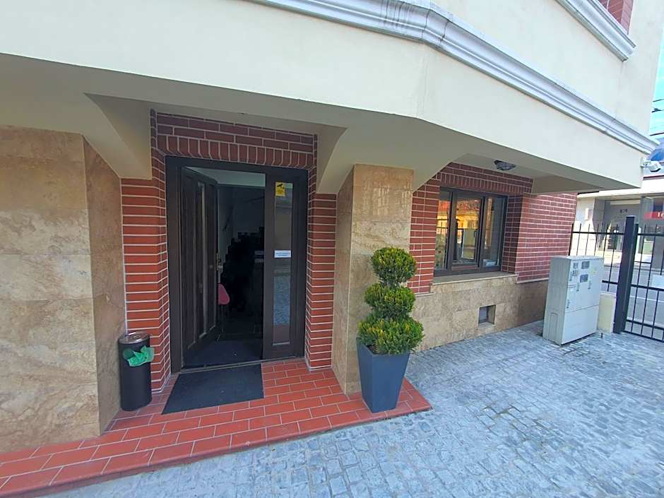 Dacia Residence Apartments