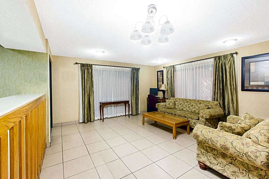 Days Inn by Wyndham Ripley