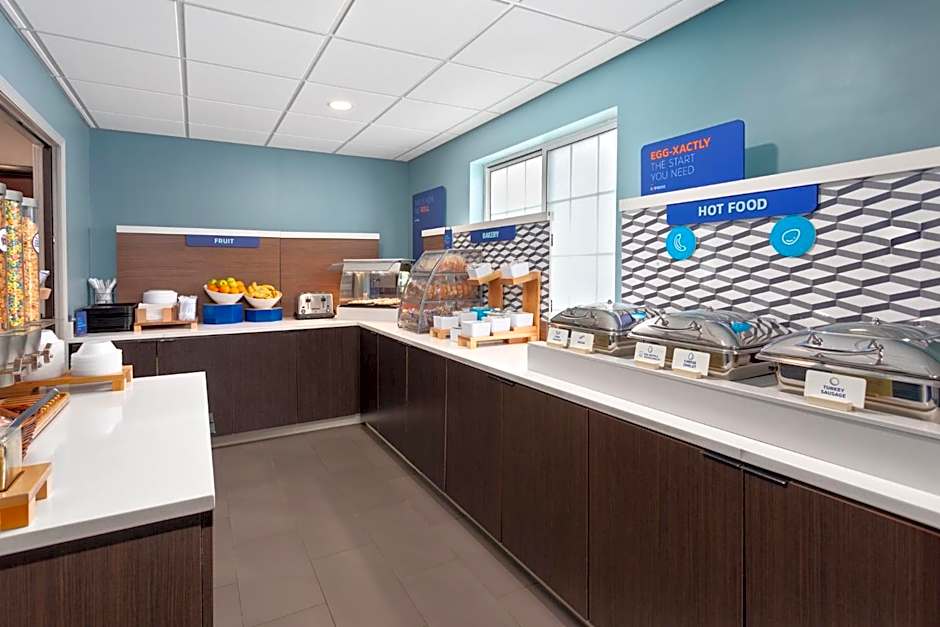 Holiday Inn Express Hotel & Suites Acme-Traverse City By IHG