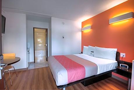 Motel 6-Fort Nelson, BC