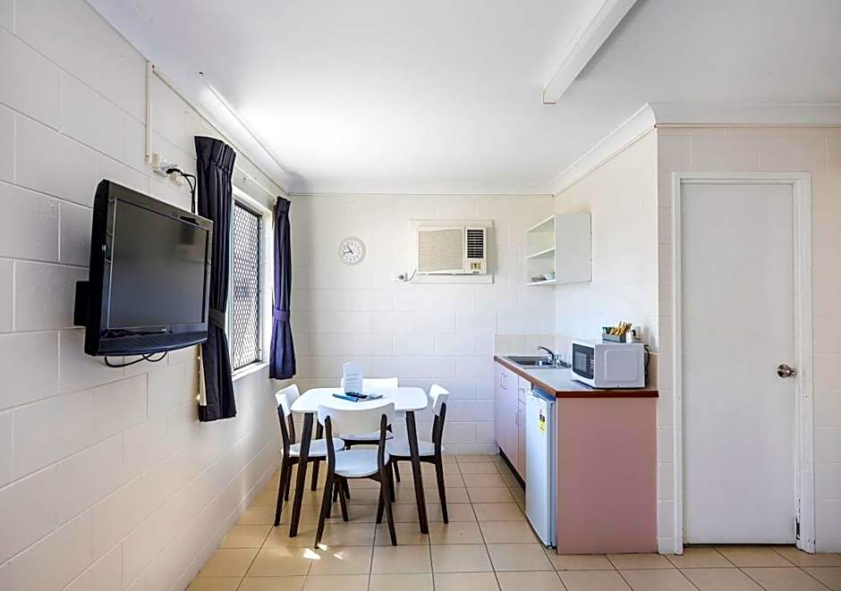 Banjo Paterson Motor Inn