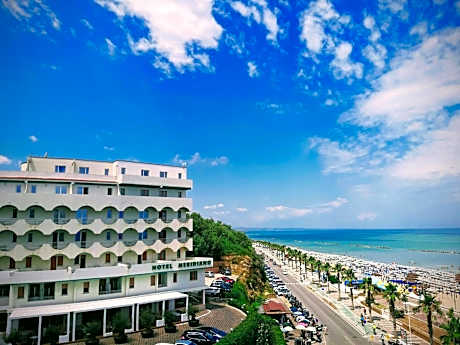Hotel Meridiano