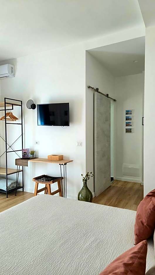 Tufo Giallo Rooms