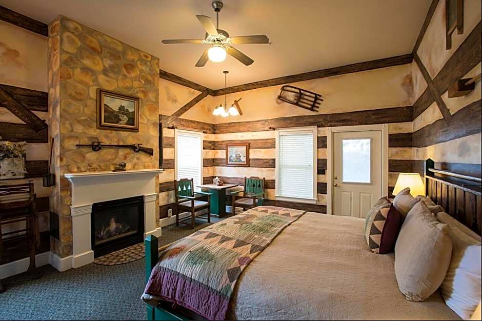 Gruene River Hotel & Retreat