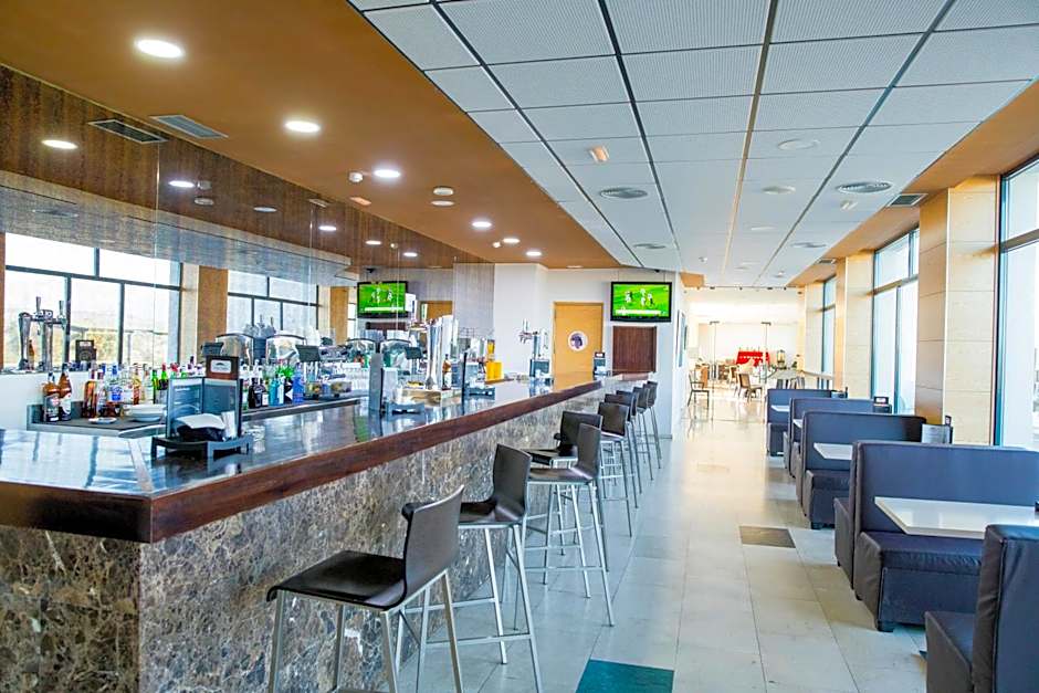 Hospedium Hotel Valles de Gredos Golf