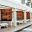 Ala Moana Honolulu by Mantra