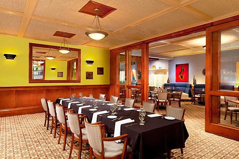 Four Points By Sheraton Bakersfield