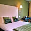 Hotel Bliss