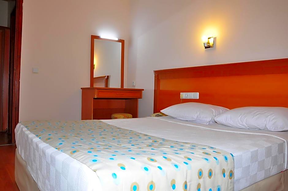 Cinar Family Suite Hotel