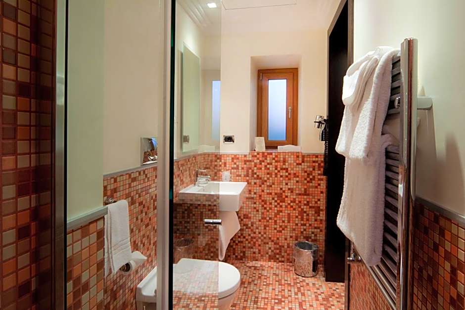 Marcella Royal Hotel