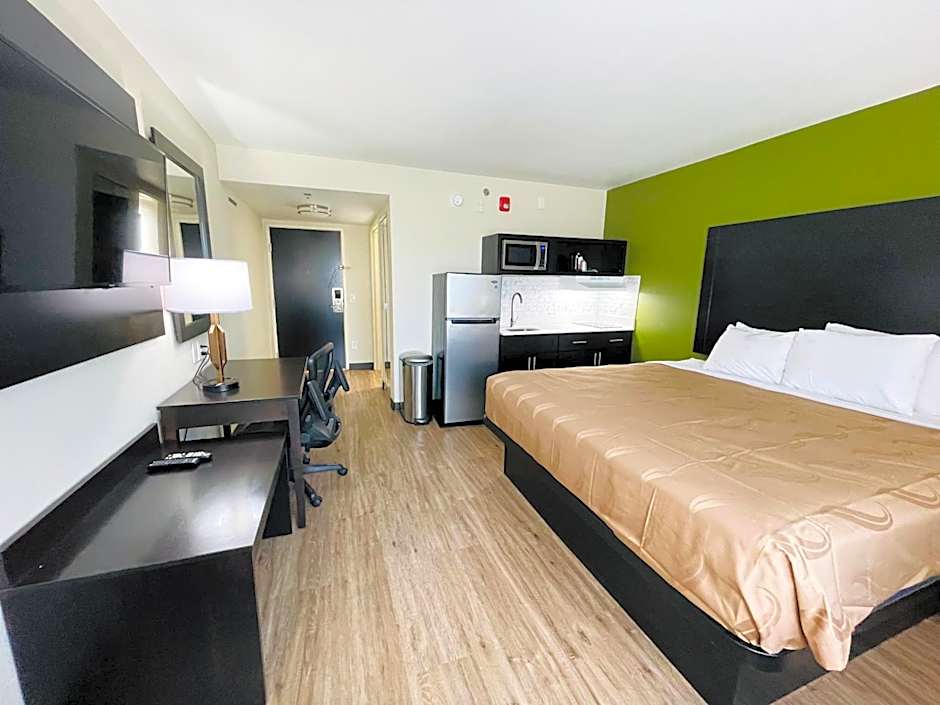 Quality Inn & Suites Lake Charles South