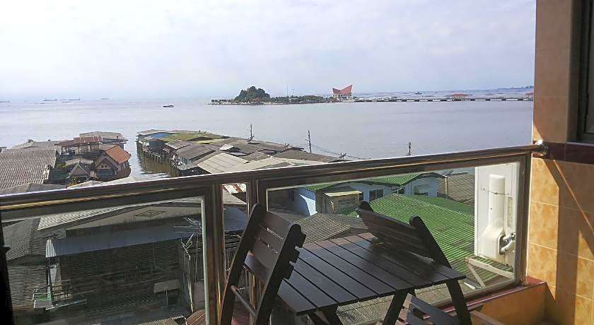 Seaview Sriracha Hotel