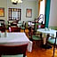 Hotel Ester