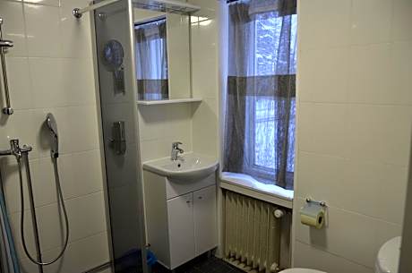 Two-Room Apartment with One Bedroom, Private Bathroom and Kitchen