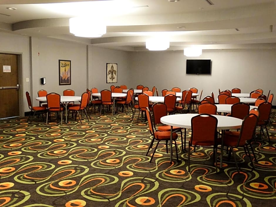 Holiday Inn Covington, an IHG Hotel