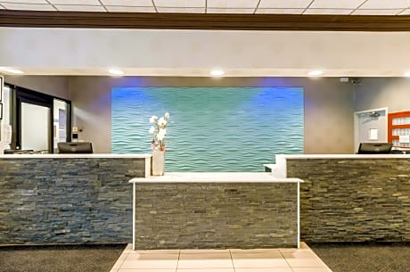 1 King Bed, Nonsmoking