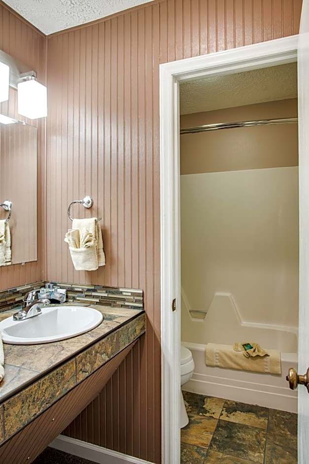 Boxwood Lodge Blowing Rock near Boone-University