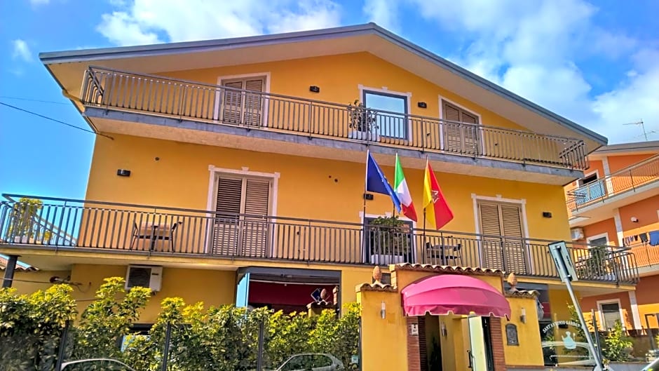 Sant'Antonio Garden Rooms Apartments