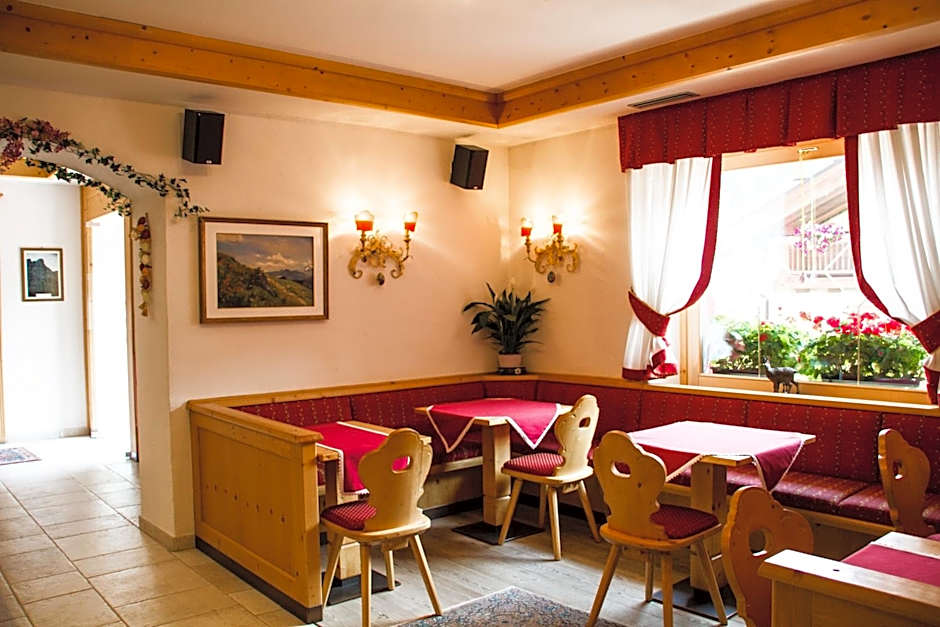 Dolomiti Hotel Cozzio