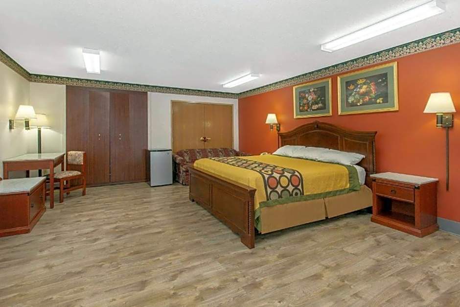 Super 8 by Wyndham Bedford