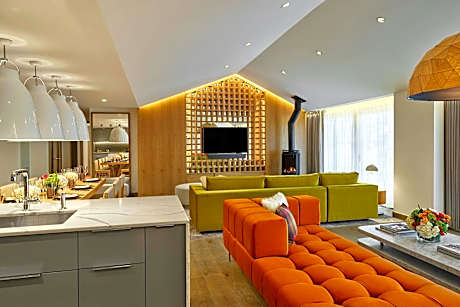 Premier, 3 Bedroom Residence, Bedroom 1: 1 King, Bedroom 2: 1 King, Bedroom 3: 2 Twin, Balcony