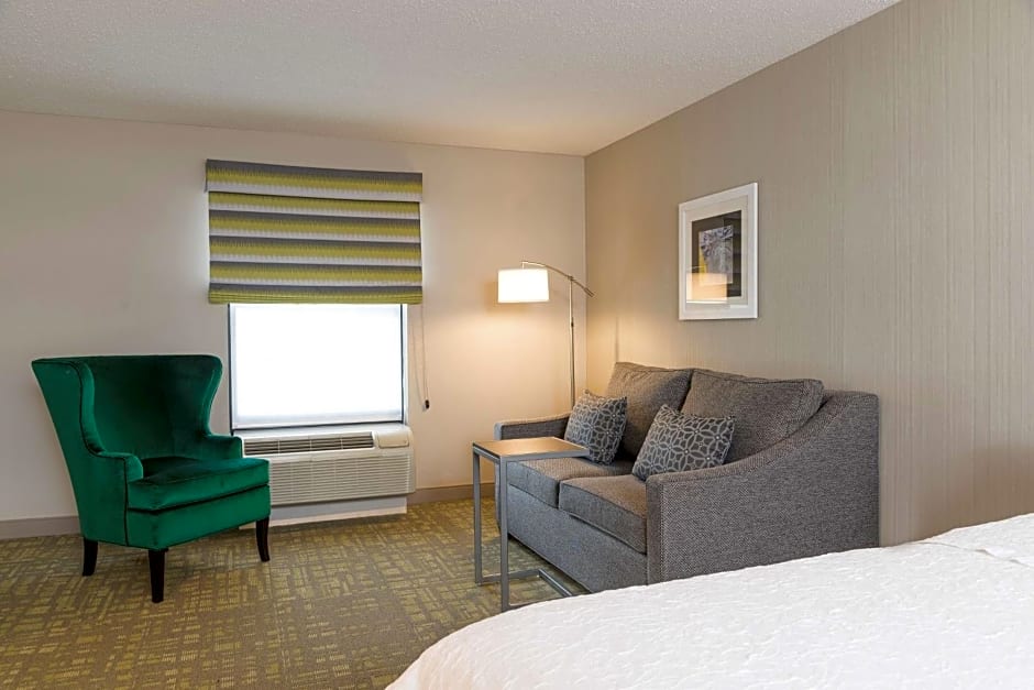 Hampton Inn By Hilton & Suites East Lansing/Okemos