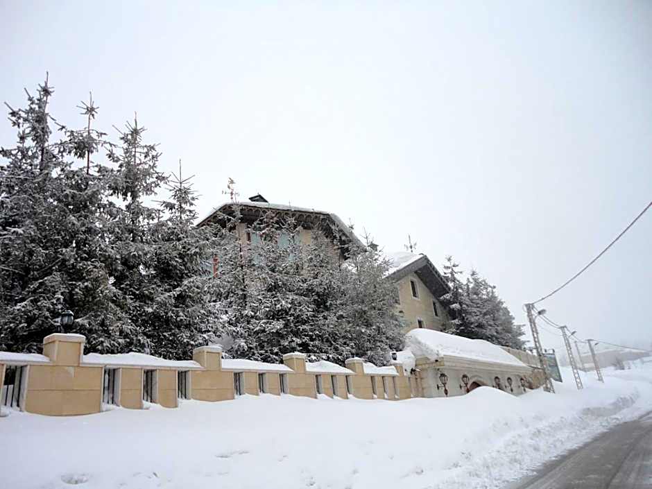 Faqra Palace