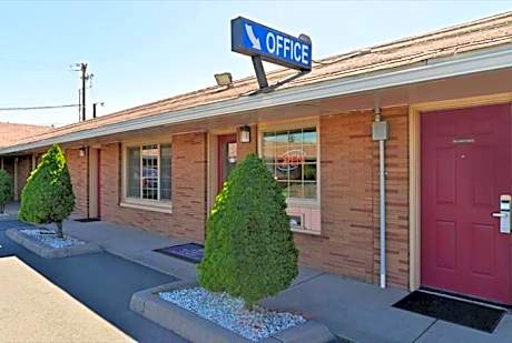 Americas Best Value Inn & Suites Klamath Falls
