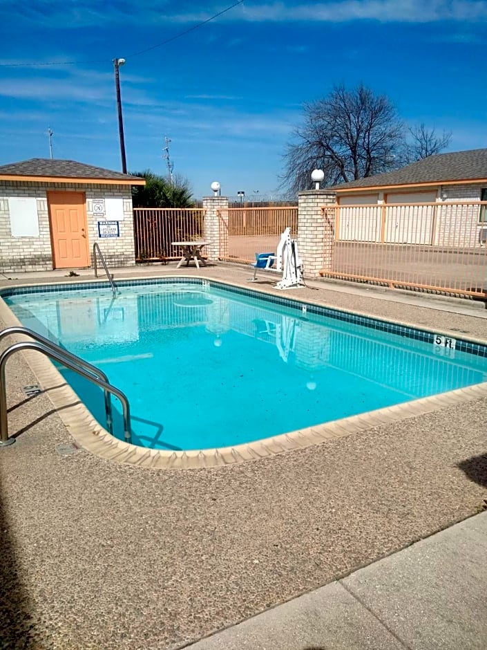 Budget Inn San Antonio Downtown I-10 East