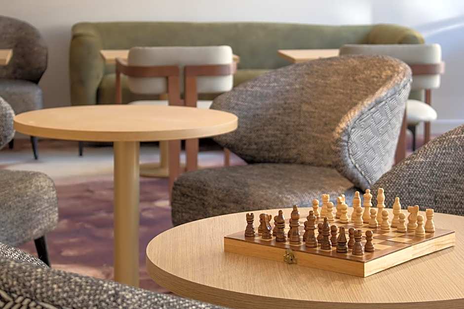 Brit Hotel Cahors - Le Valentr