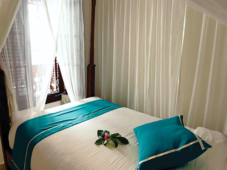 Maru Maru Hotel