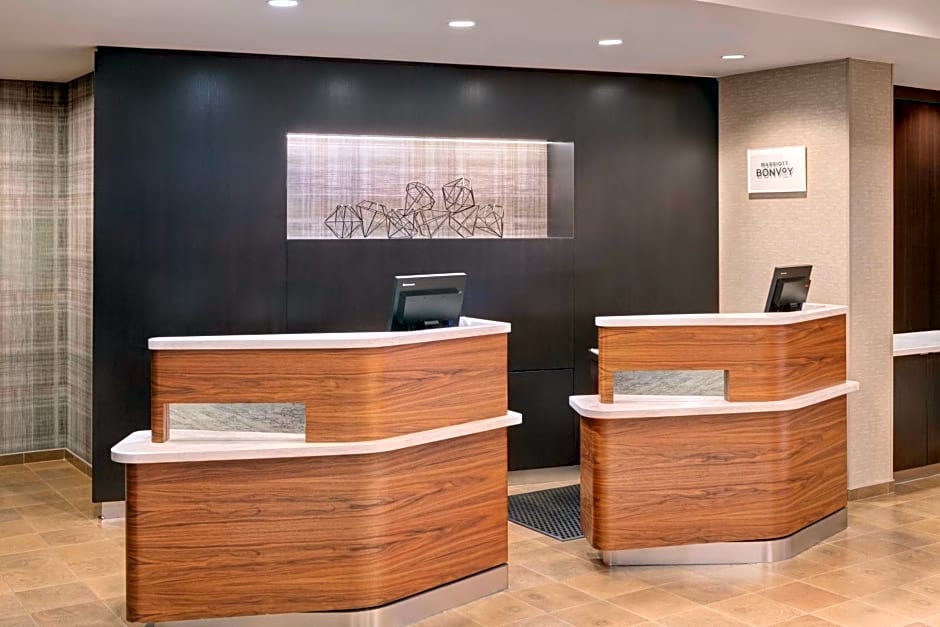 Courtyard by Marriott Pittsburgh Washington Meadow Lands