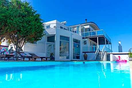 7th Wonder Beach Guest House