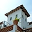Hotel Bajo el Volcan