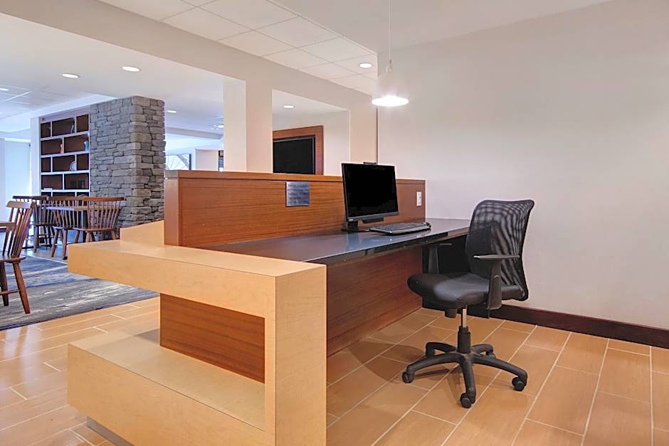 Fairfield Inn & Suites by Marriott Rochester West/Greece