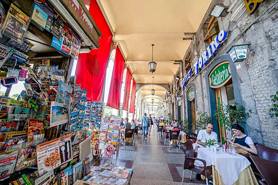 Hotel AeR BJ Vittoria