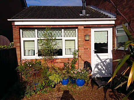 Twin Room with Ensuite and Private Entrance