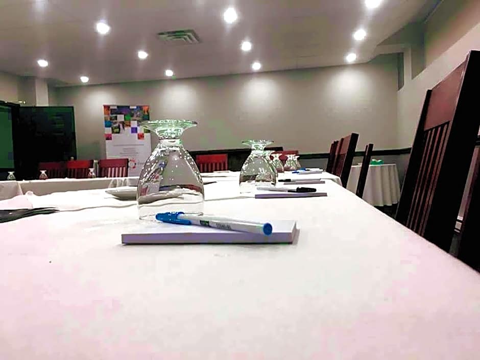 Monastery Spa & Suites