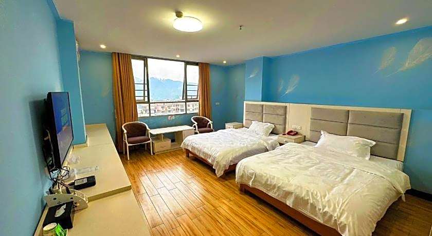 Borrman Hotel Lipu Central Plaza