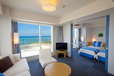 Twin Room with Sea View