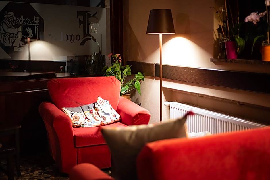 Al Fogolâr Rooms & Osteria with Saunaland