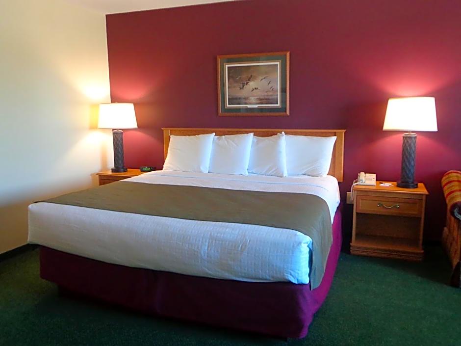 AmericInn by Wyndham Madison SD