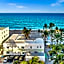 Walkabout 8 Tower Suite with Panoramic Ocean Views