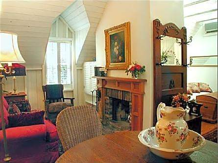 Simpson House Inn