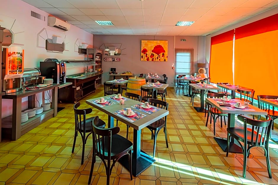 Logis Hotel Noemys Brive - Restaurant Le Teinchurier