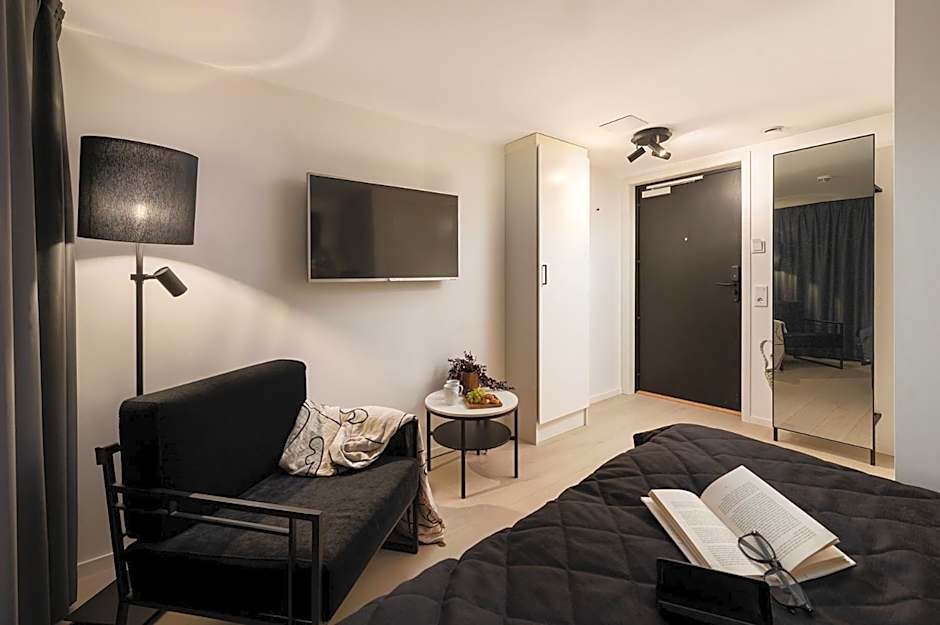 Sky Hotel City Apartments