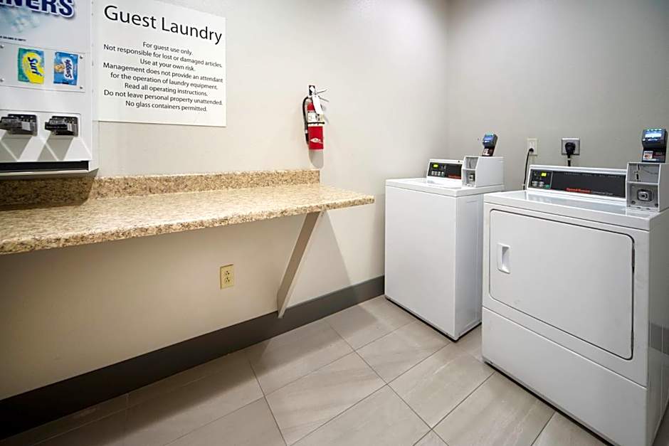 Holiday Inn Express Hotel & Suites St Charles By IHG