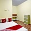 OYO Life 92920 Rumah Kost Azca